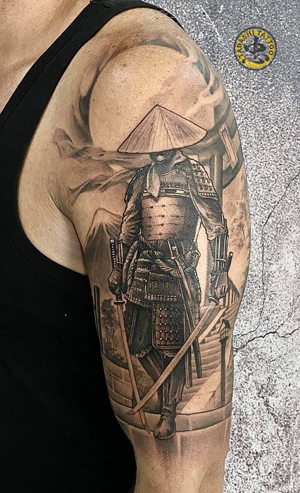 Hình xăm Samurai mặt quỷ 3D sau lưng
