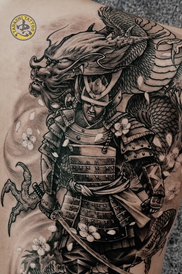 hình xăm chiến binh samurai
