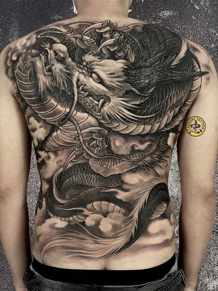 hinh xam rong truc dien | Dragon tattoos for men, Body tattoo design, Back  tattoos for guys