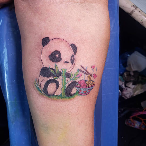 xăm panda ở chân